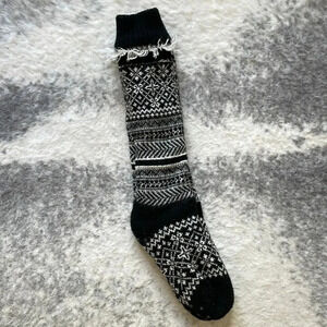 🔥4/$20 Indigo Reading Socks